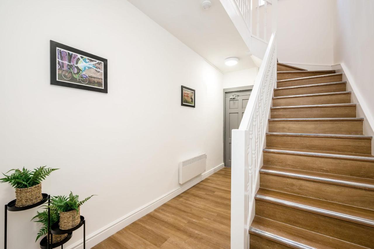 Host & Stay - Wood Street Nightlife Apartment Ливерпуль Экстерьер фото