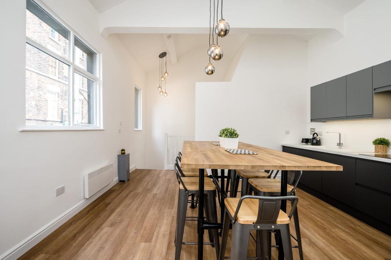Host & Stay - Wood Street Nightlife Apartment Ливерпуль Экстерьер фото